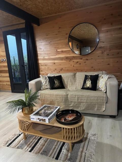 Chalet Mon Plaisir ลาแปลน เดส์ ปาล์มิสต์ ภายนอก รูปภาพ